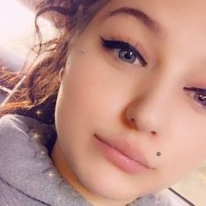 Meet your Posher, Karma